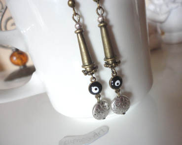 bronze Turm Ohrringe